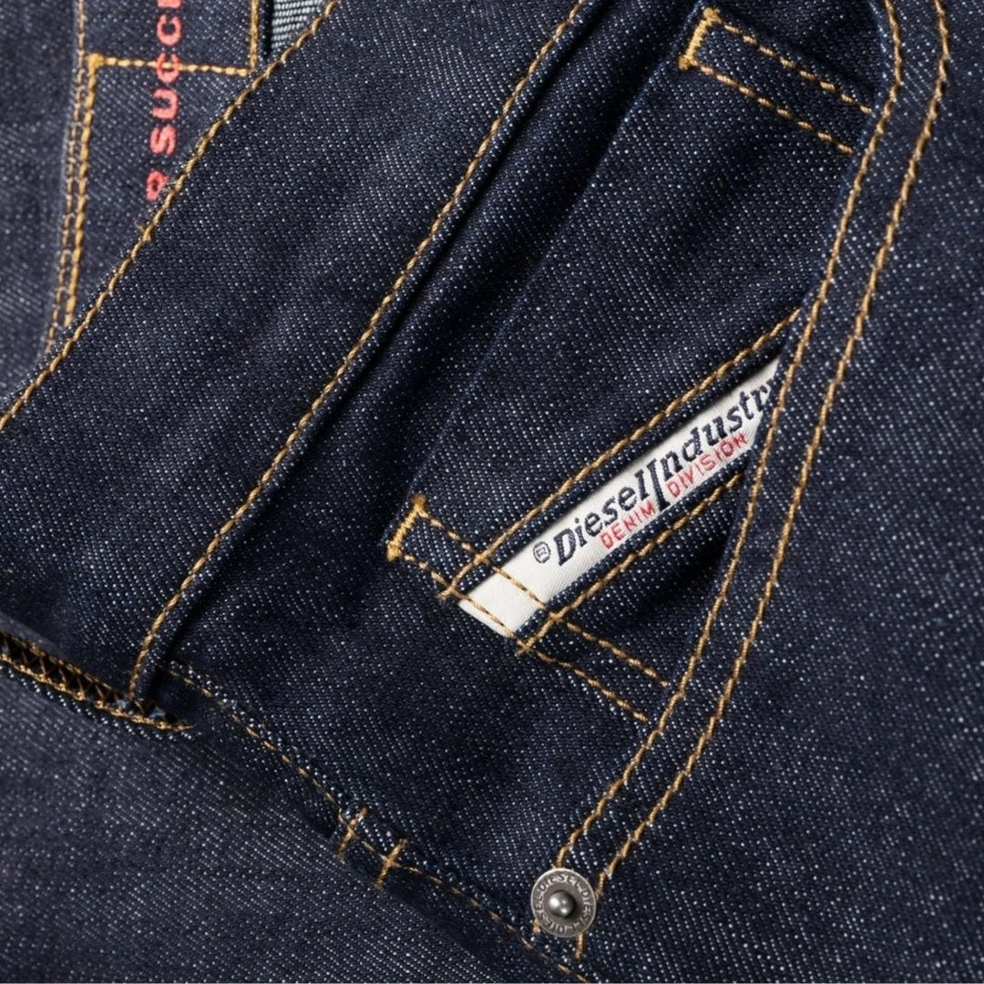 Diesel D-Fining Tapered Dark Blue Denim Jeans