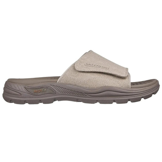 Sketchers Beige Flip Flops